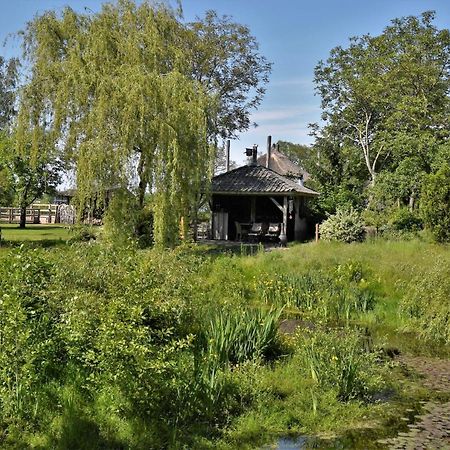 Wildwestruurlo Villa Exterior photo