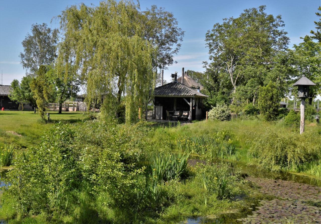 Wildwestruurlo Villa Exterior photo