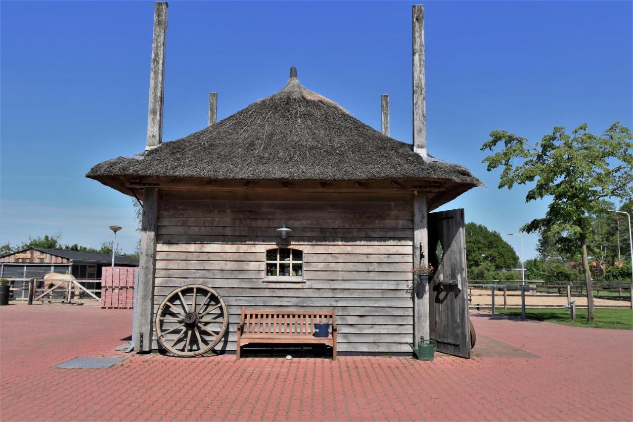 Wildwestruurlo Villa Exterior photo